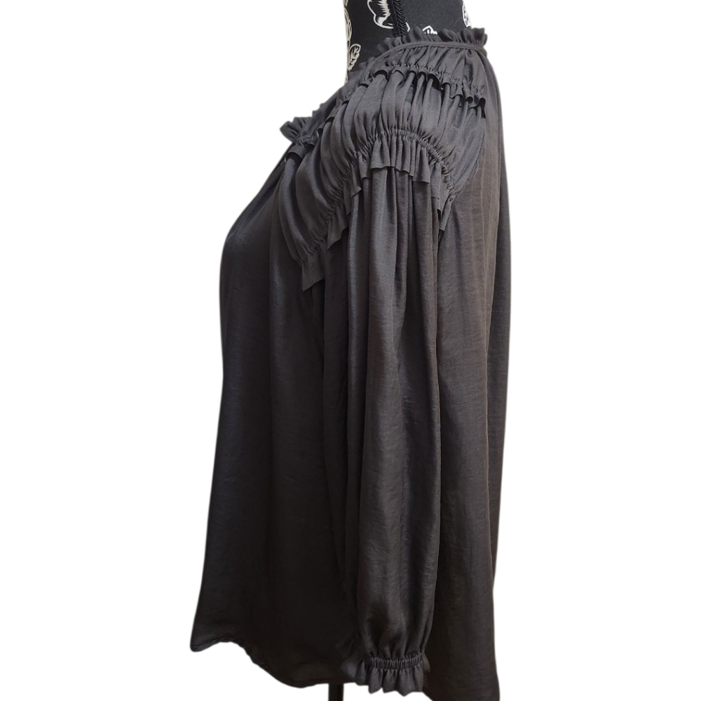 Hashtag In Trend Ruffle Shoulder Top - Picture 6 of 8
